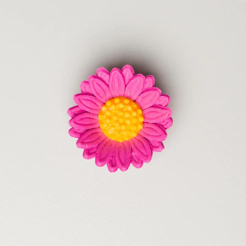 Gum Paste Flowers Hot Pink Shasta Daisy 1.5”* - Sweet Life Cake Supply