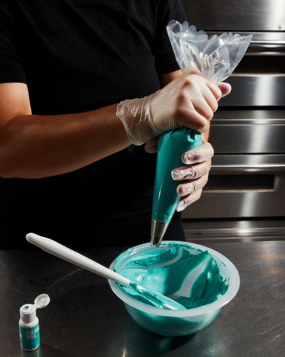 Colour Mill 9" Piping Bags - Sweet Life Cake Supply