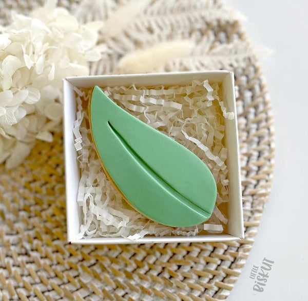 Little Biskut Cutter Set Straight Leaf Cutter & Embosser - Sweet Life Cake Supply