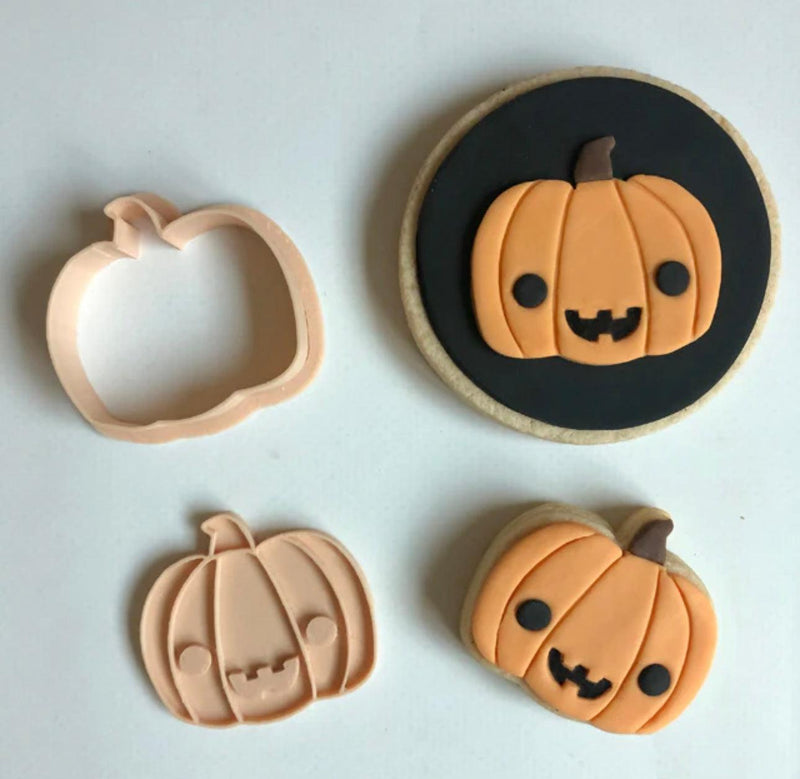 Little Biskut Cutter Set Pumpkin Stamp & Cutter - Sweet Life Cake Supply