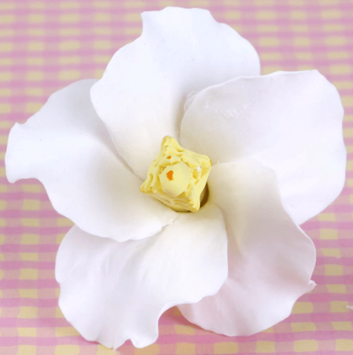 Gum Paste Flowers Hibiscus White* - Sweet Life Cake Supply