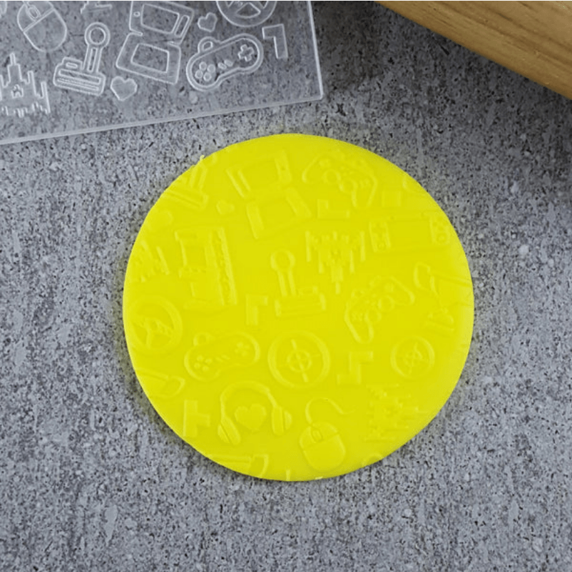 CCC Pattern Plate Gaming - Sweet Life Cake Supply