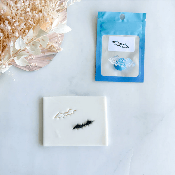 Cake Sera Sera Bat Layer Stamp - Sweet Life Cake Supply