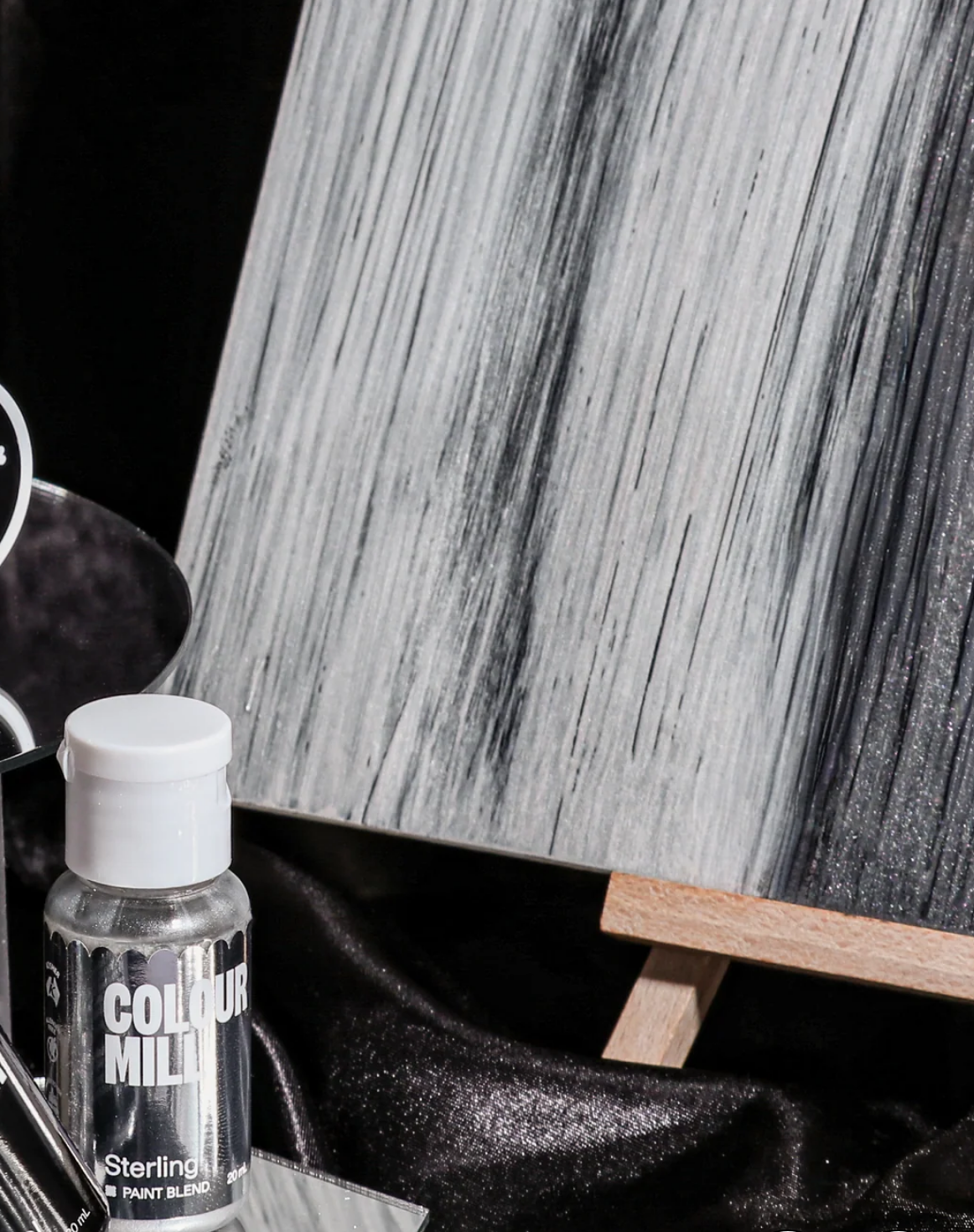 Colour Mill Metallic Sterling Cake Paint
