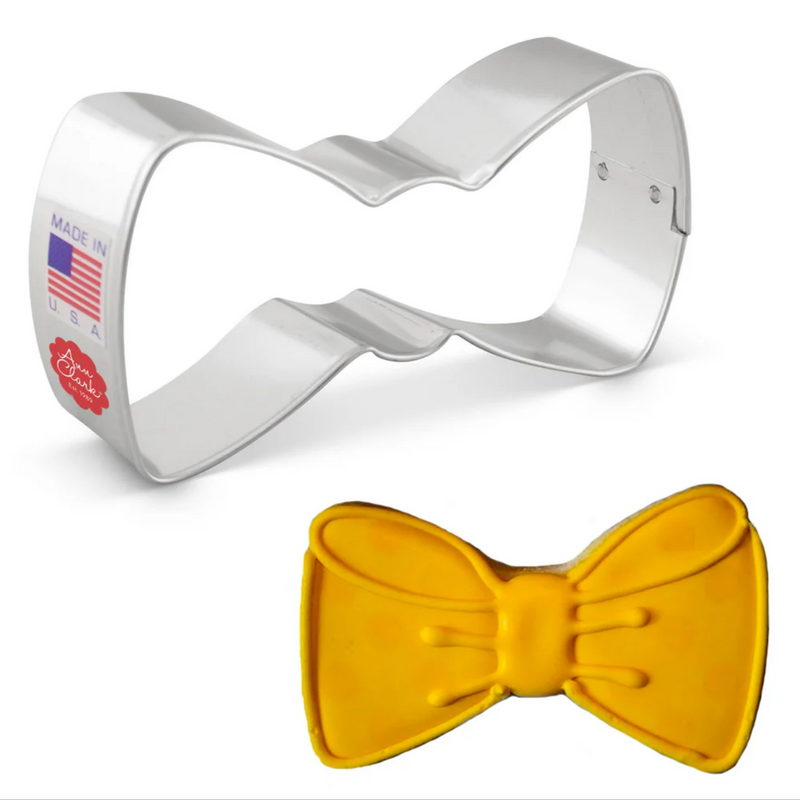 Cookie Cutter Bow 4”