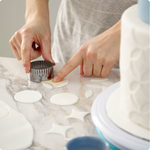 Wilton Decorator Preferred White Vanilla-Flavored Fondant, 10 lb. Tub