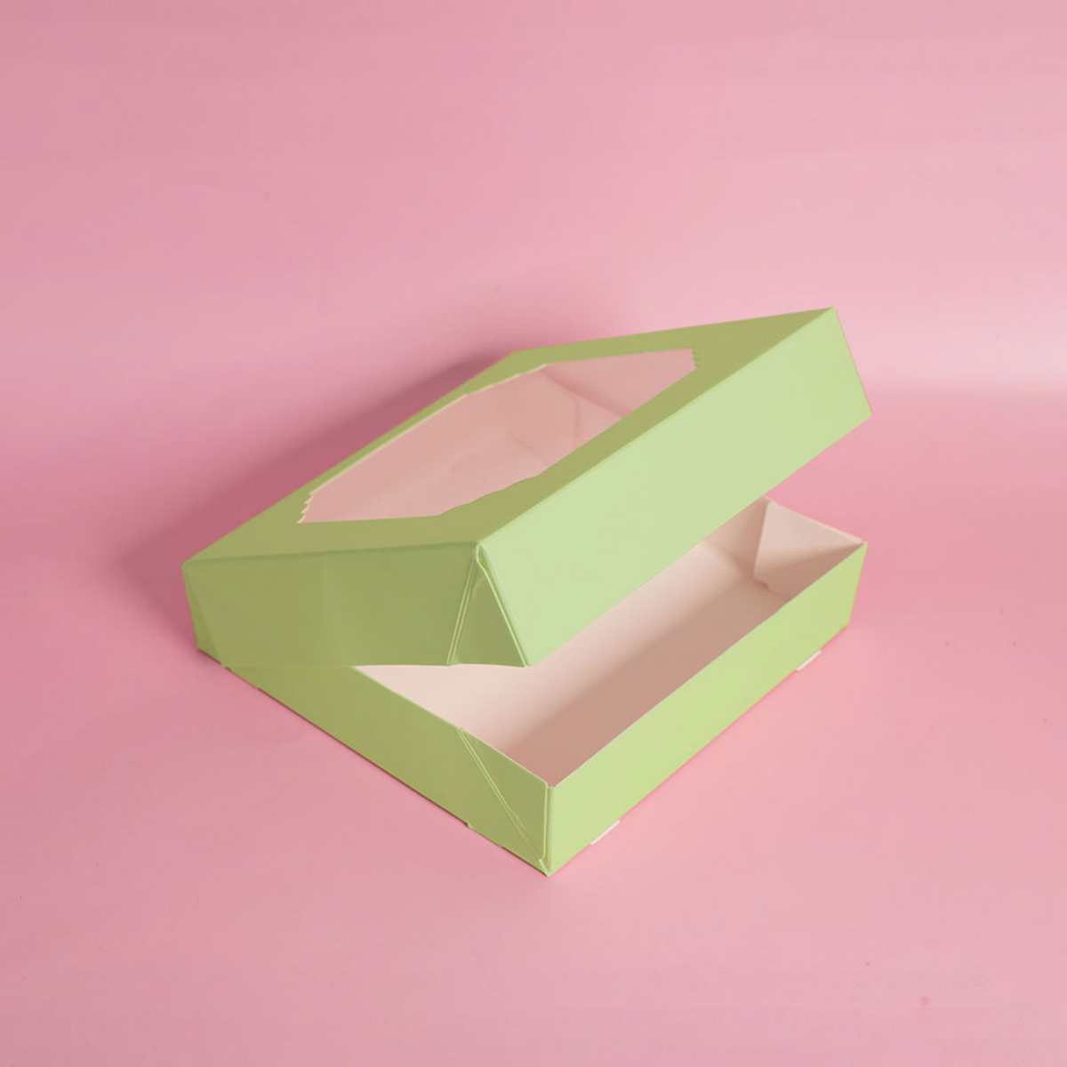 PAPYRUS Scalloped MEDIUM Treat Box (Pack of 5) - MIXED COLOURS