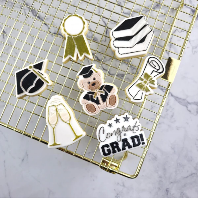 CCC Cutter & Debosser Set Mini Graduation Bear
