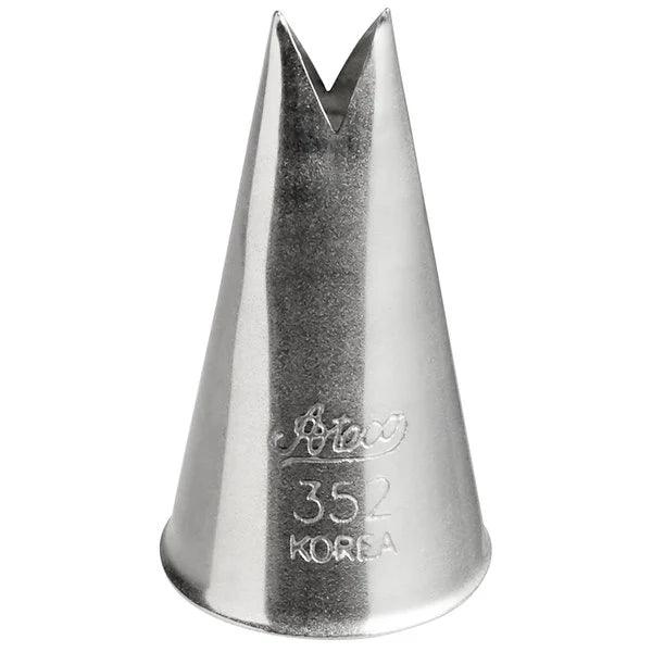 Tube S/S Leaf #352 - Sweet Life Cake Supply