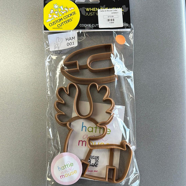 Hattie & Mouse Cutter Reindeer - Sweet Life Cake Supply