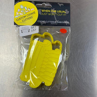 CCC Cutter & Embosser Set Friends Couch - Sweet Life Cake Supply