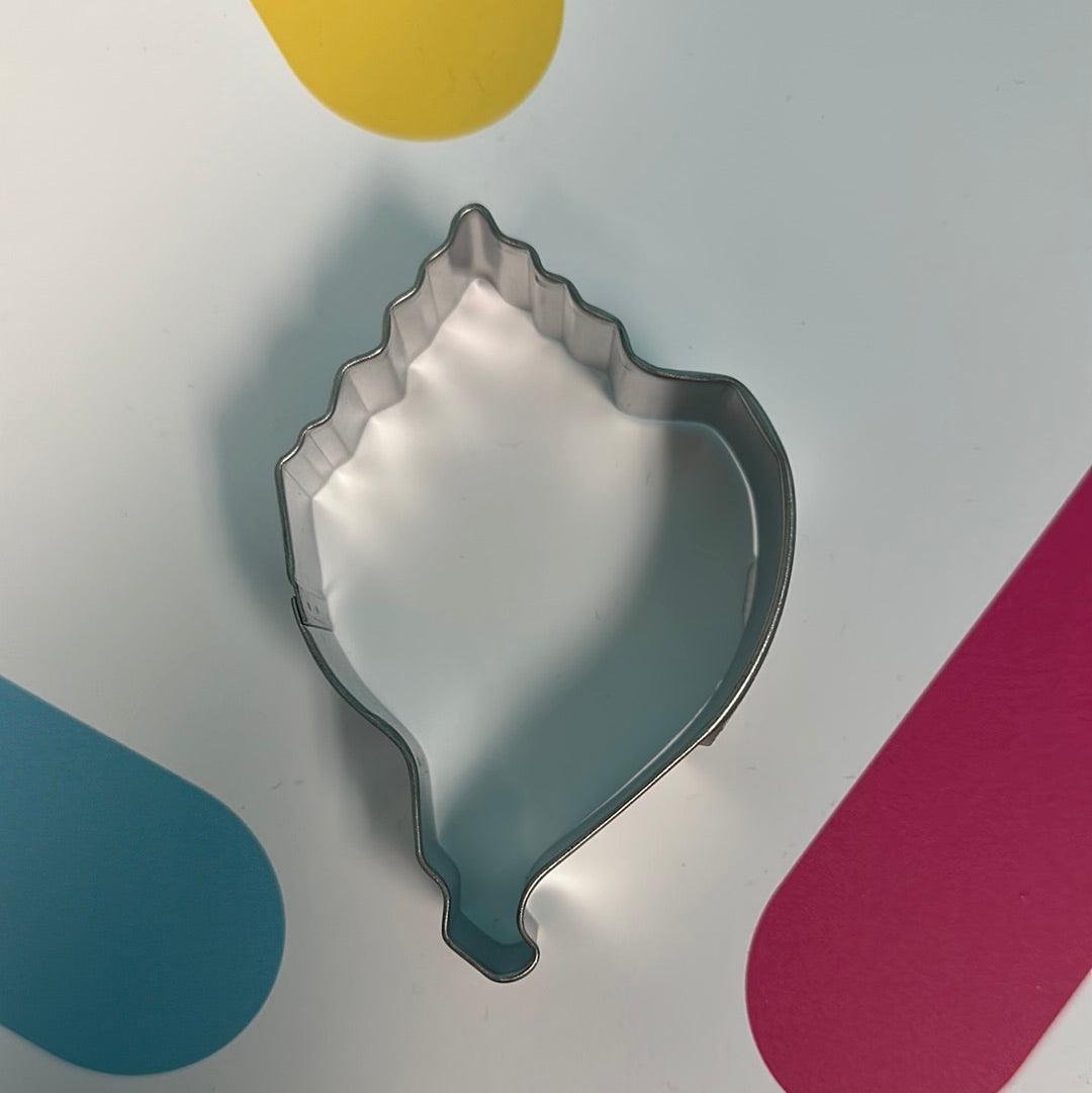 Cookie Cutter Conch Shell 4” - Sweet Life Cake Supply