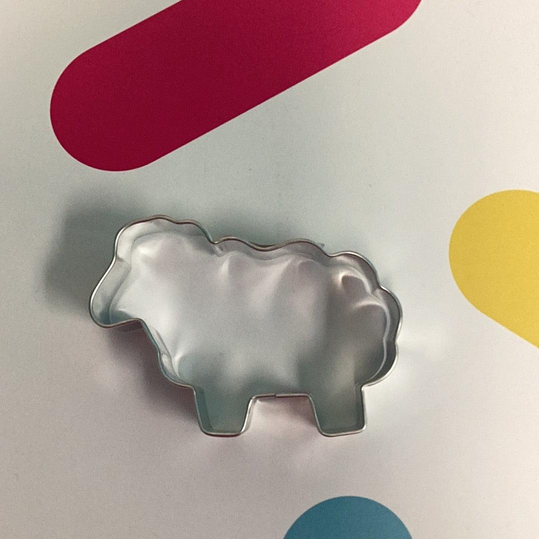 Cookie Cutter Sheep - Sweet Life Cake Supply