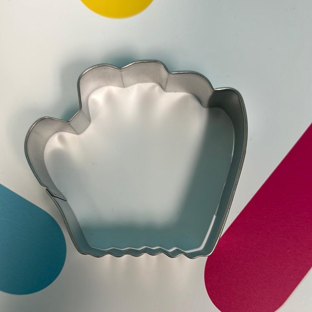 Cookie Cutter Baseball Glove 3.75” - Sweet Life Cake Supply