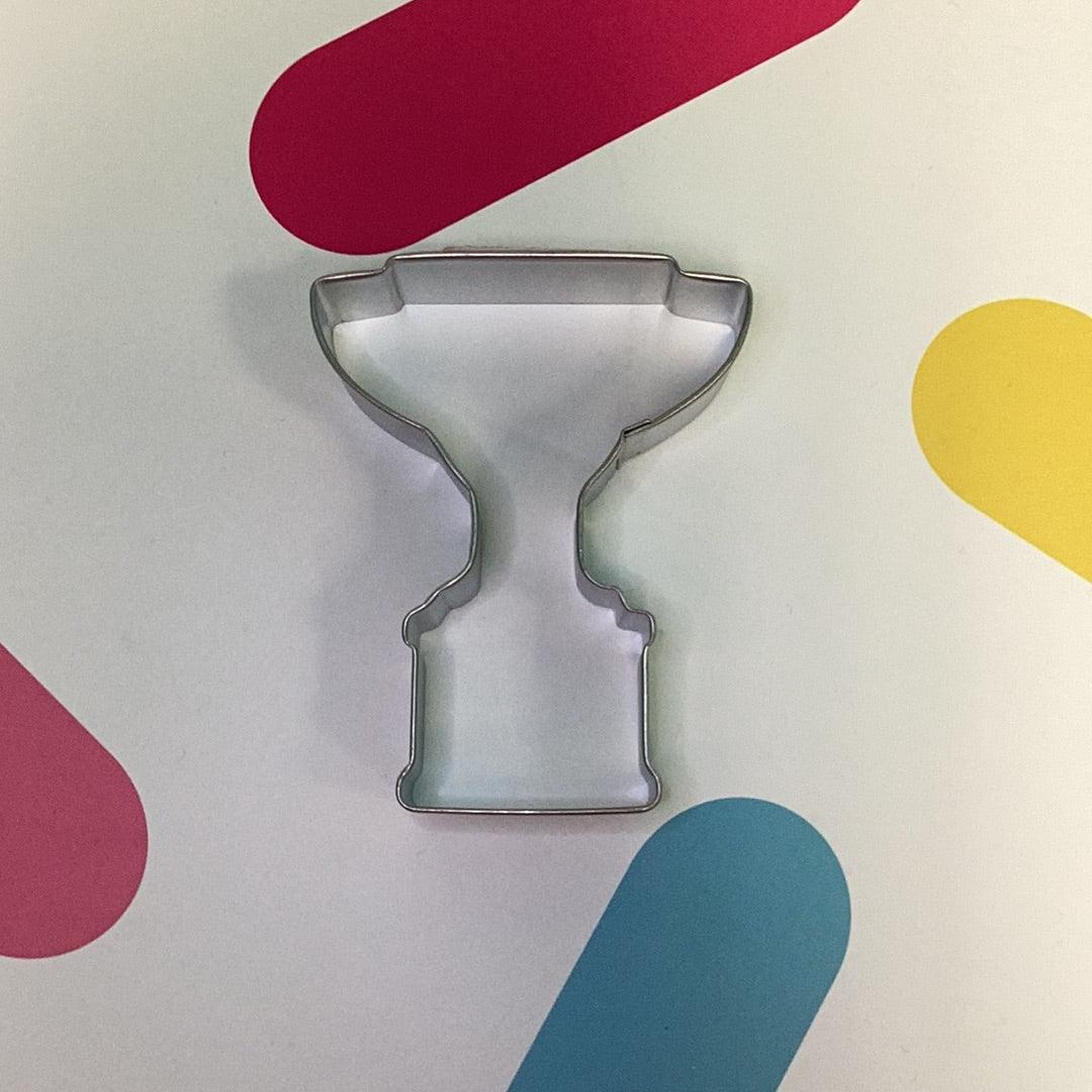 Cookie Cutter Trophy 4" - Sweet Life Cake Supply