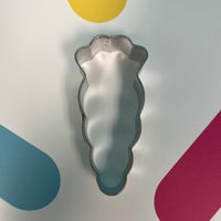 Cookie Cutter Carrot 4” - Sweet Life Cake Supply