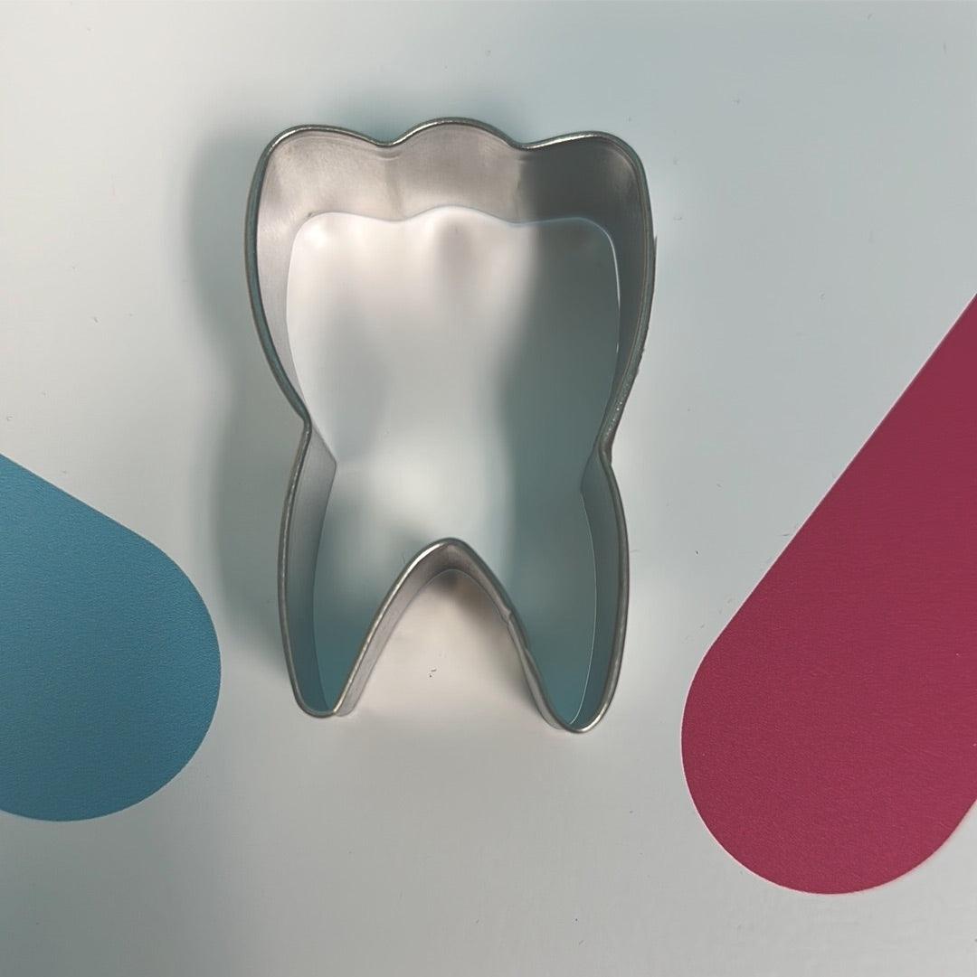 Cookie Cutter Tooth 3” - Sweet Life Cake Supply