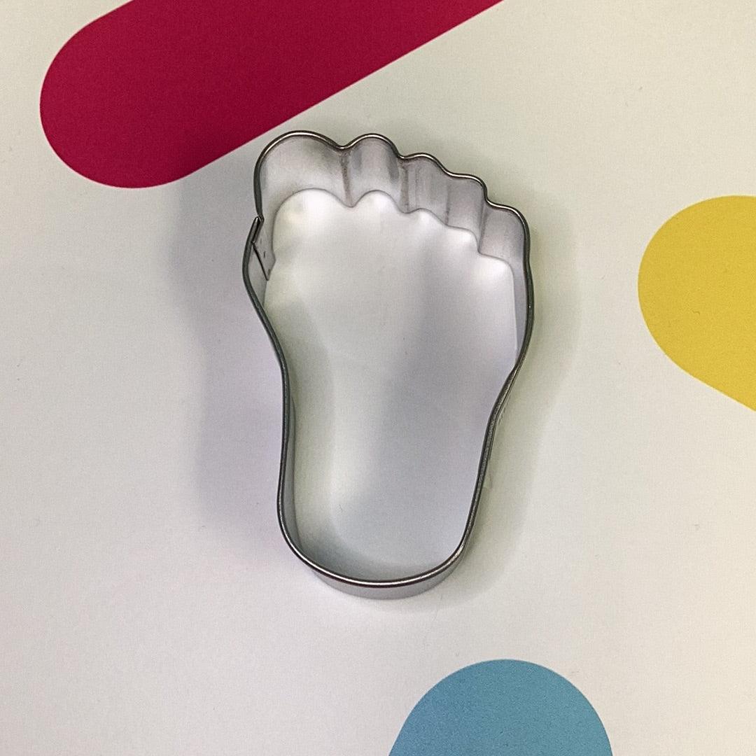 Cookie Cutter Foot 3.5" - Sweet Life Cake Supply