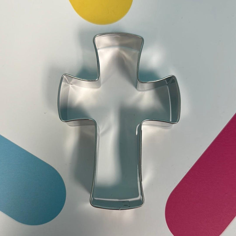 Cookie Cutter Cross 4”